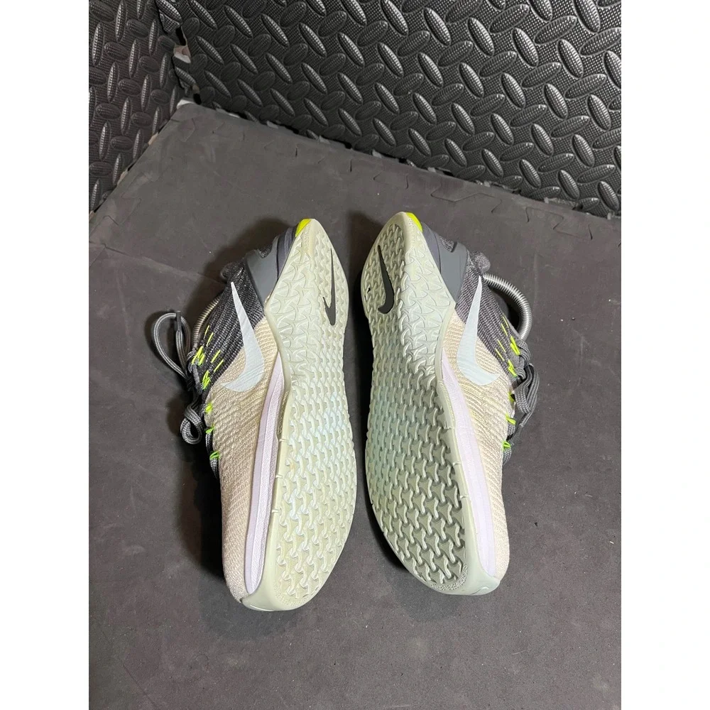Nike‎ Metcon DSX Flyknit Womens 9 Grey White Volt Training Shoes 849809-100